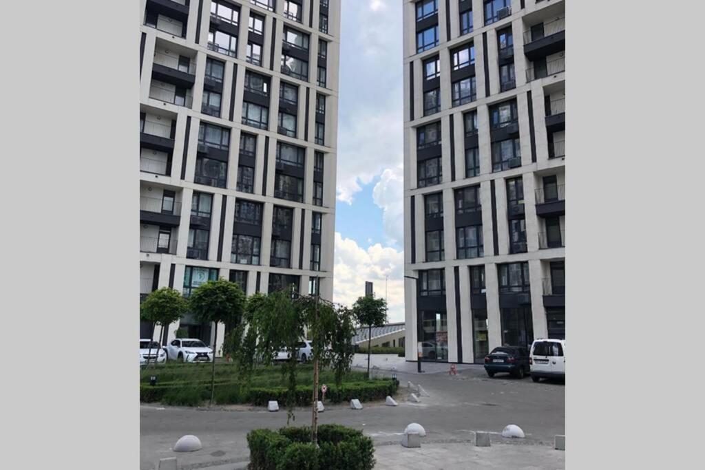 Slavutich Ecoloft Studios Київ Екстер'єр фото